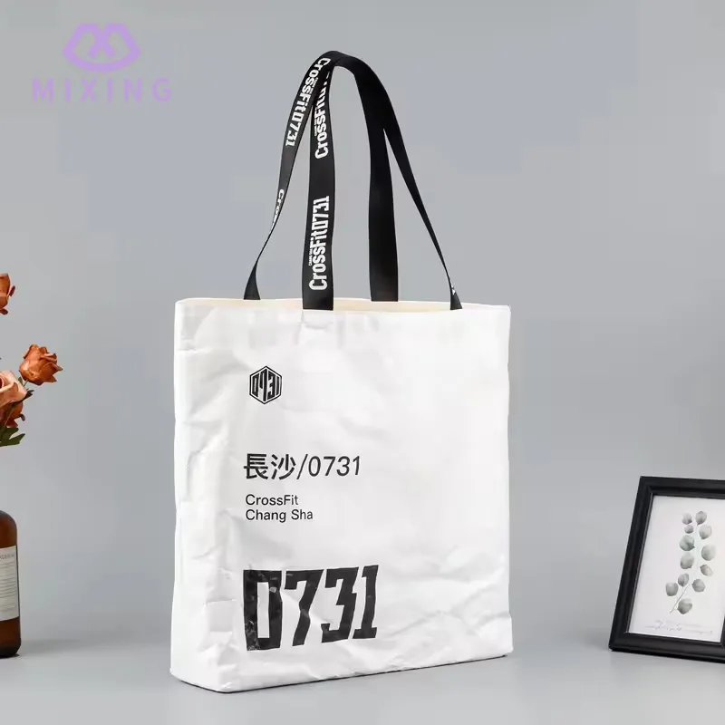 Tyvek Toteバッグはなぜそんなに人気があるのですか？